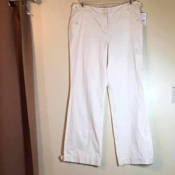 NEW YORK AND COMPANY cargo pants - Picture 1 of 6
